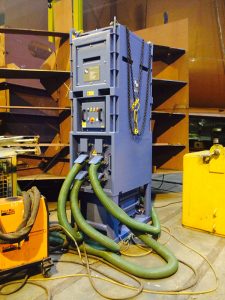 Beroemdheden Mobiele afzuiging systeem in industriële werkplaats voor zaag- en laswerk