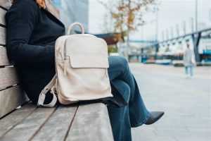 Selectie van veel keus in tassen van verschillende merken waaronder vintage O my Bag, hippe Wallabag en elegante Charm tassen